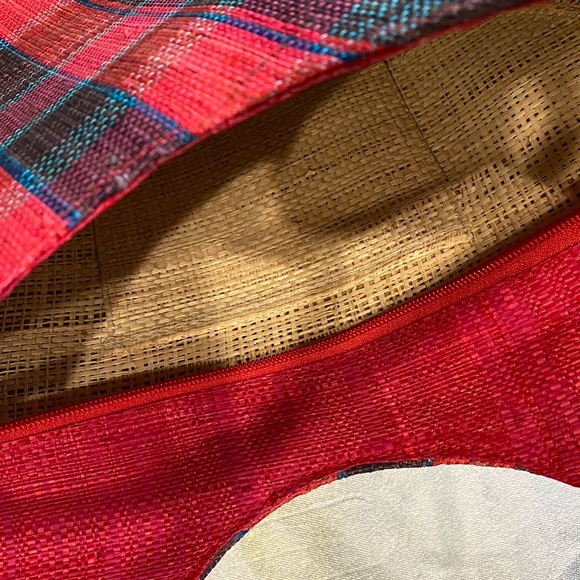 Vintage woven beach market tote in red & black - Picture 4 of 4